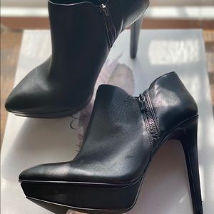 Jessica Simpson black leather booties- Size 7